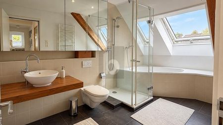 HOCHWERTIG UND STYLISCH IN ZÜRICH-WIEDIKON! - Foto 4