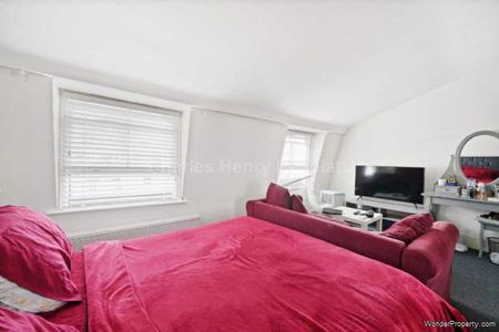 3 bedroom property to rent in London - Photo 2