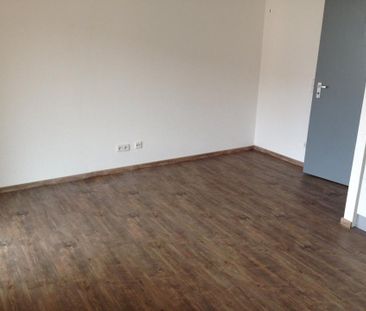 !Wohnung zu vermieten! Esslingen/Oberesslingen Heilbronnerstraße - Foto 1