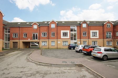 Isabelle Court, Kettering, Northamptonshire, NN16 - Photo 5