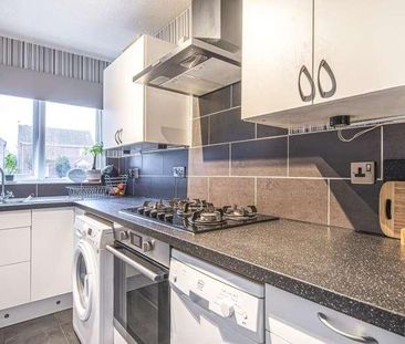 Webster Road, Aylesbury, HP21 - Photo 2