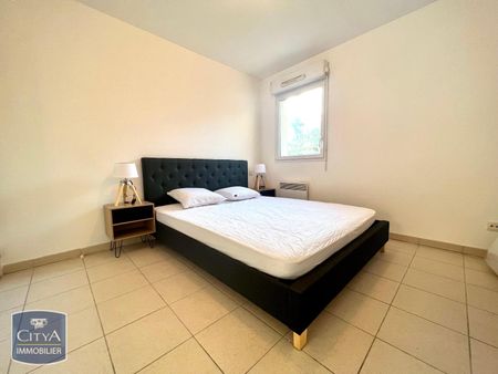 Location Appartement 3 pièces 60m² SORGUES 84700 - Photo 2