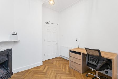 4 bedroom townhouse to rent - Photo 4