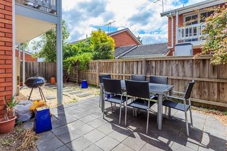 24/246 High Street, Templestowe Lower - Photo 2