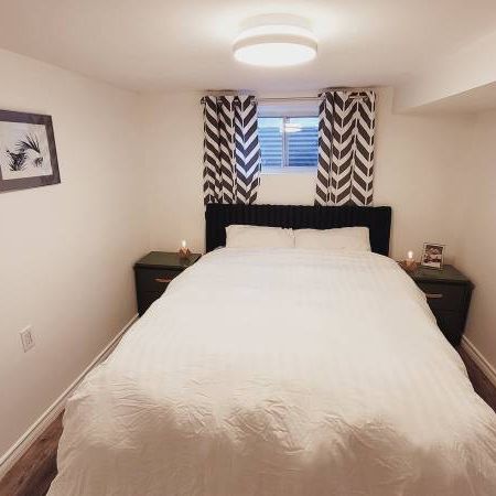 A FURNISHED PRIVATE ONE BEDROOM AVAILABLE NOW - Photo 1