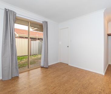 Ready & Waiting – Your New Home Awaits! - Photo 2