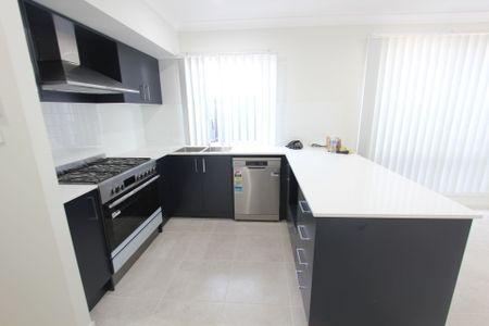 Brand New Quality 4 Bedroom Home - Photo 5