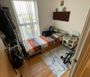 2 bedroom Flat To Let - Photo 5