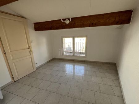 Appartement 2 pièce(s) 32.94 m² - Photo 2