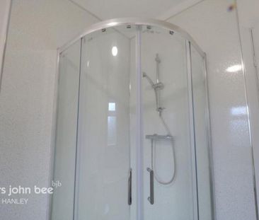 2 bedroom semi-detached house to rent - Photo 6