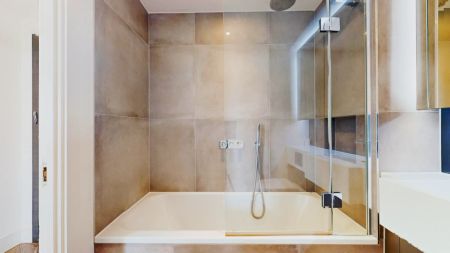 2 Bedroom 2 Bathroom room1 - Photo 5