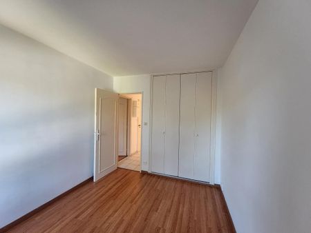 Location Appartement 4 pièces 87m² BAYONNE 64100 - Photo 2