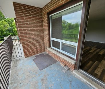 For Lease - 4 Avalon Place Unit# 102, Kitchener, Ontario - Photo 4