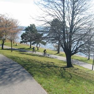 120 Jameson Avenue - Photo 2