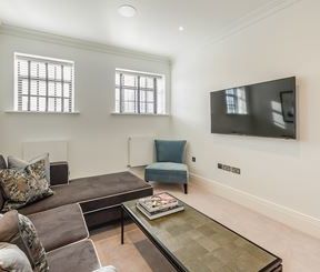 TWO BEDROOM APARTMENT | TO LET | RAINVILLE ROAD | FULHAM | W6 - Photo 4