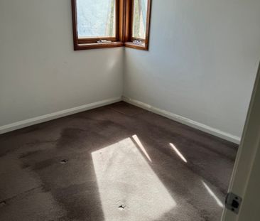 Crows Nest - Photo 3