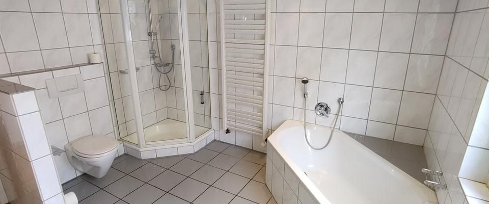 Helle 4-Zi. EG-Wohnung mit großer Terrasse, OS-Haste - Foto 1