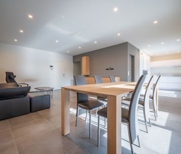 KRUISHOUTEM - Prachtig appartement met groot terras + garagebox - Photo 6