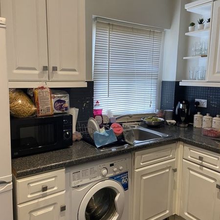 2 Bed Maisonette, Trafalgar Avenue, SE15 - Photo 3