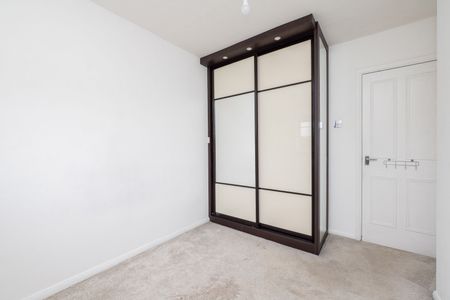 St. James Road, Sutton, SM1 - Photo 3