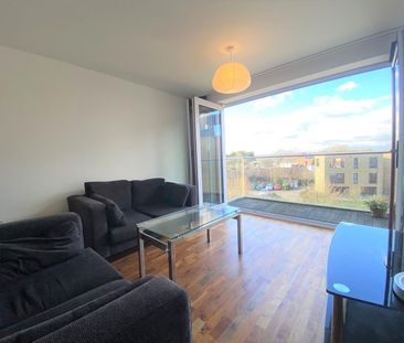 2 bedroom apartment - Photo 3