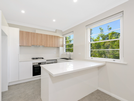 Unit 10, 6 Norwich Road, Rose Bay, NSW - Photo 3
