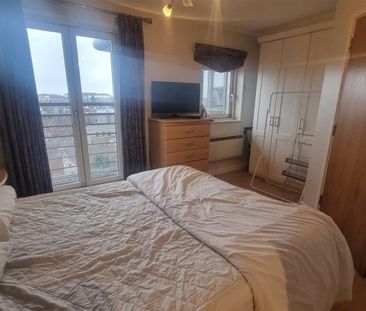 1 BED Apartment To rent - Photo 2