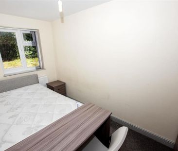 5 bedroom house to rent - Photo 1