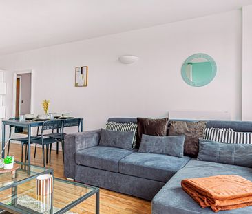 1 Bed Flat, Marco Island, NG1 - Photo 4