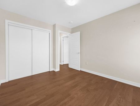 For Lease - 6 Sun Haven Lane, Thorold, Ontario - Photo 2