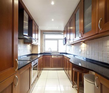 Walsingham Queensmead St. John’s Wood NW8 - Photo 1