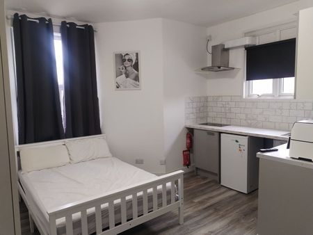 Room in a Shared House, Barras Lane, CV1 - Photo 3