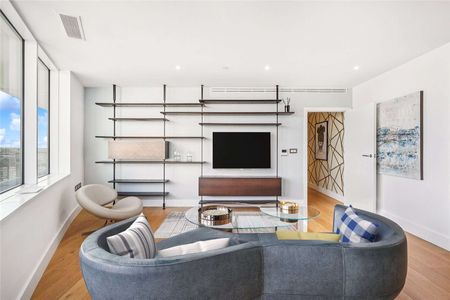 Lombard wharf is a unique development on the Battersea waterfront with stunning views. - Photo 2