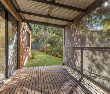 Three Bedroom Townhouse in Spring Gully - Photo 1