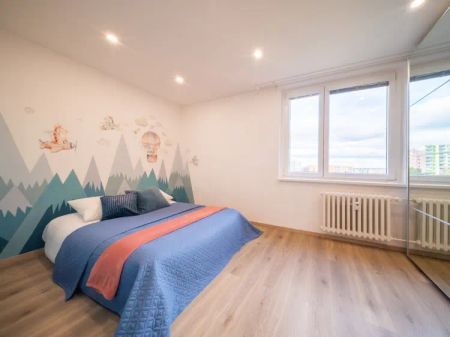 Pronájem bytu - Mikuláškovo náměstí, Brno - Starý Lískovec - Fotografie 3