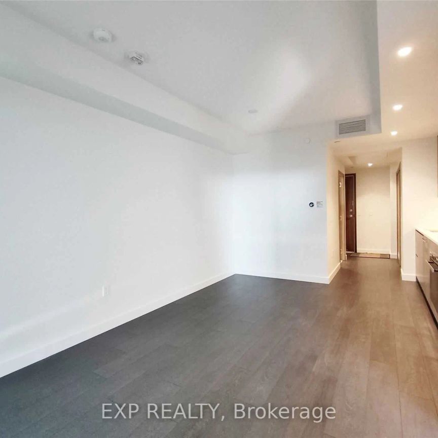 95 Mcmahon Drive #1603 - Photo 1