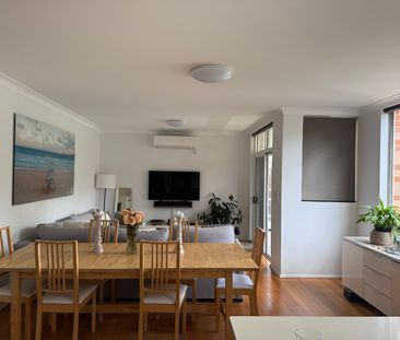 Bondi Beach - Photo 3