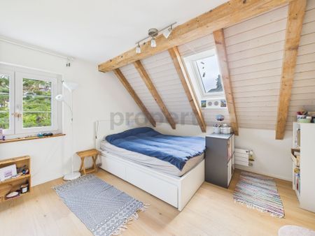 Moderne 3.5-Zi-Wohnung mit Seesicht in Erlenbach ZH - Photo 2