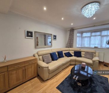 5 bedroom semi-detached house to rent - Photo 1