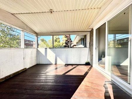 2452 Kaladar Avenue - Photo 3