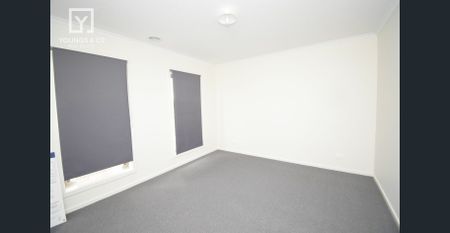 MODERN NEW FOUR BEDROOM HOUSE IN NEW ESTATE - Photo 5