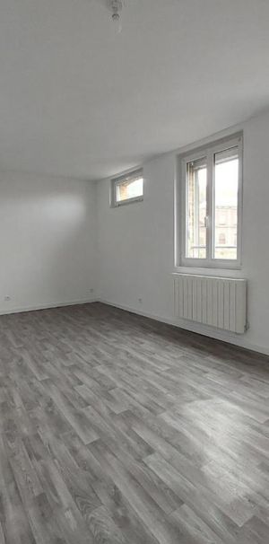 Location Appartement 2 pièces 42m² ELBEUF 76500 - Photo 1