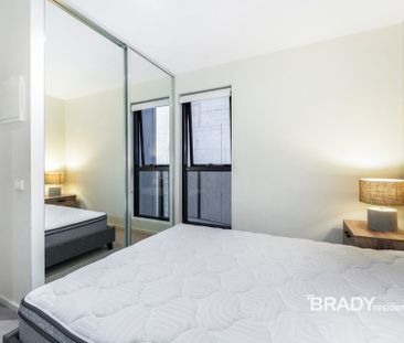 2404/380 Little Lonsdale Street, Melbourne - Photo 5