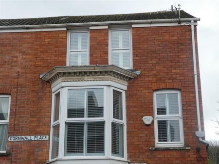 2 bedroom maisonette to rent - Photo 3