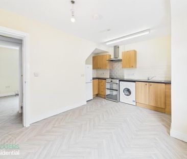 57 Fortwilliam Crescent, Belfast, BT15 3RB - Photo 2