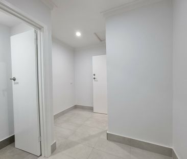 Newly Renovated Family Home - Photo 5