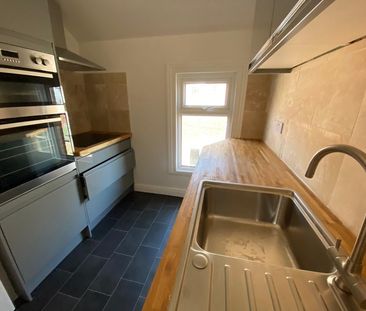 Prince Of Wales Road, Cromer - Photo 2