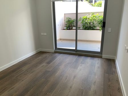 Home For Rent - Photo 3