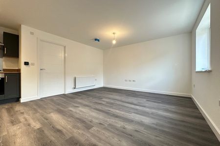 Nunney Close, Patterdown, CHIPPENHAM - Photo 2