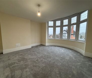 York Crescent, Aldershot, Hampshire, GU11 - Photo 6